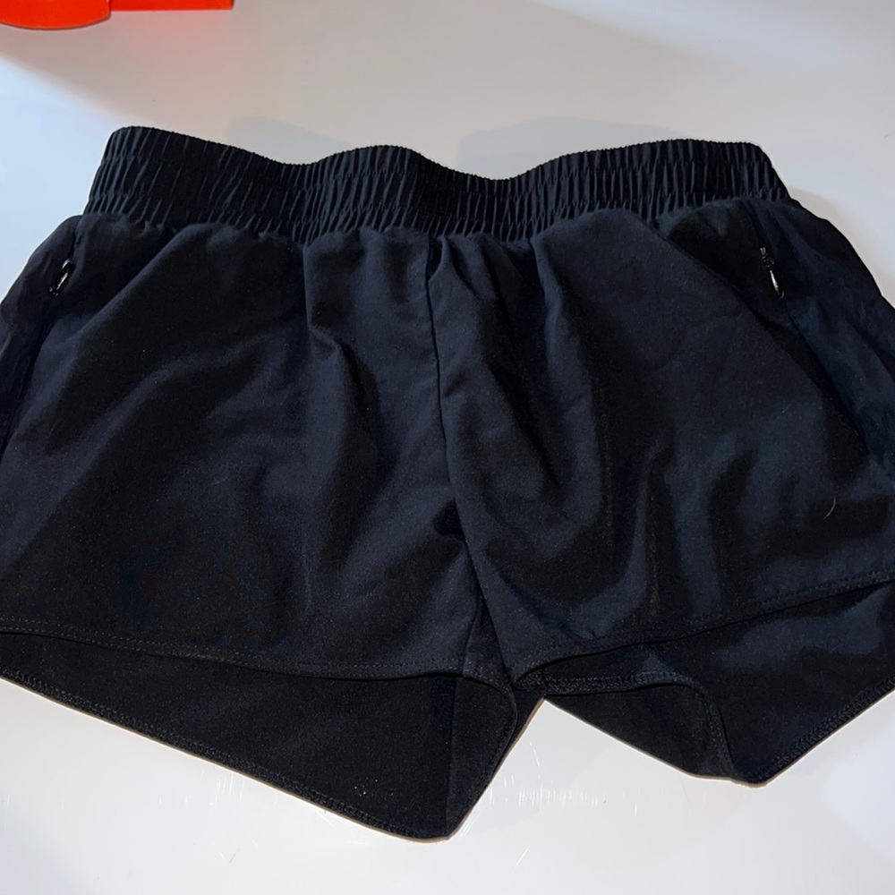 Fabletics gym shorts